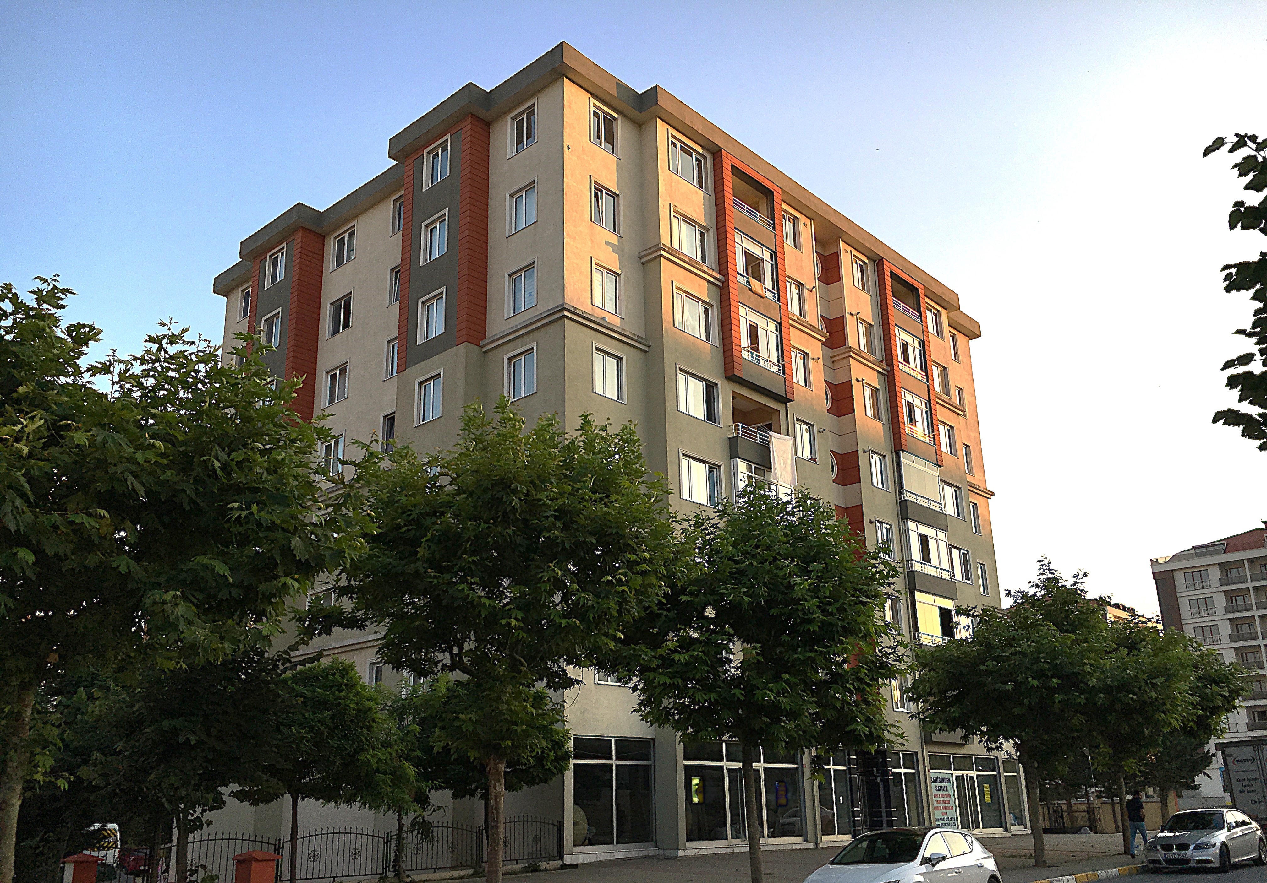 Emirhan Apartmanı