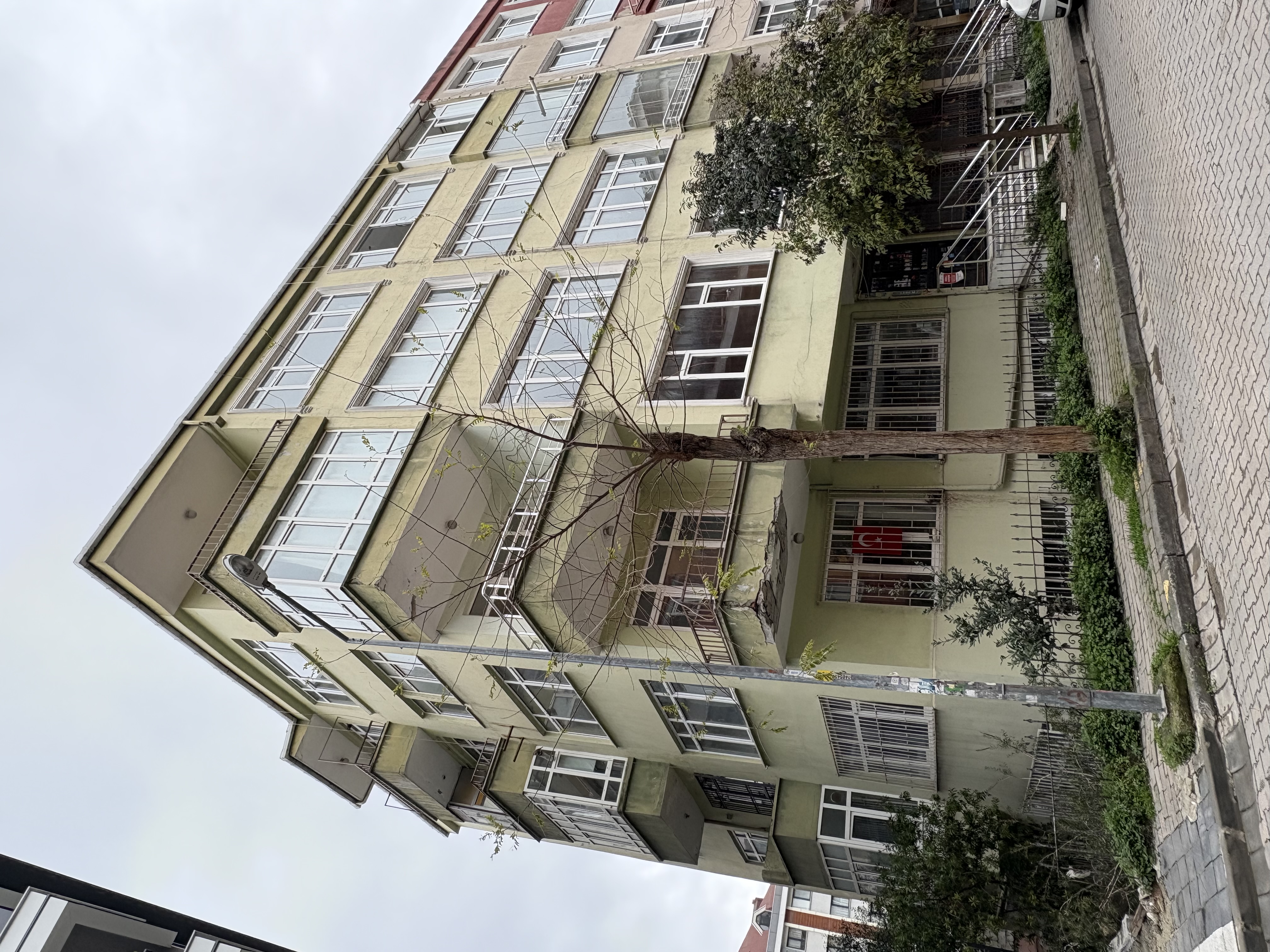 Gönül Apartmanı